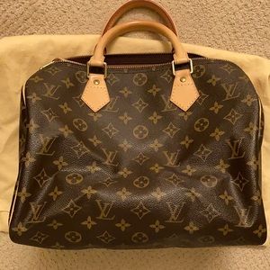 Louis Vuitton Speedy 30